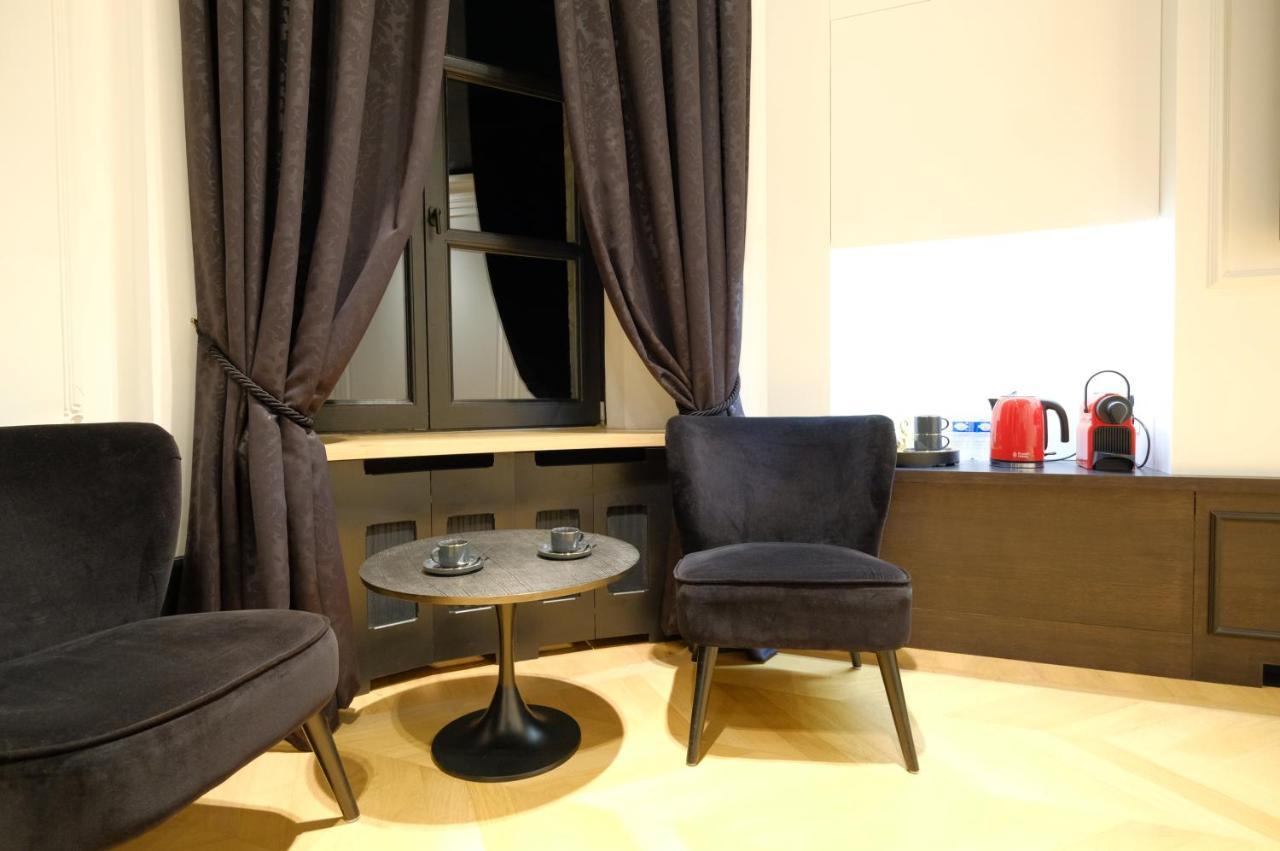 Suite La Duchesse Et Parking Prive Gratuit Mons Dış mekan fotoğraf